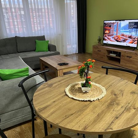 Prishtina Apartments Prishtinë Ngoại thất bức ảnh