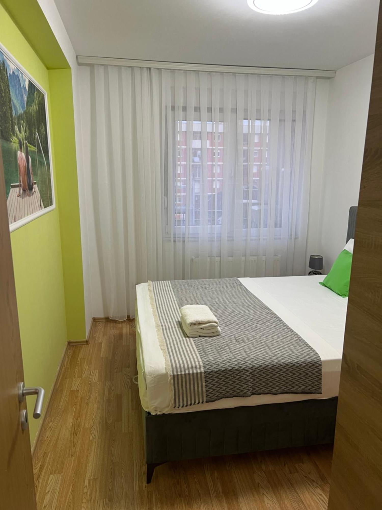 Prishtina Apartments Prishtinë Ngoại thất bức ảnh