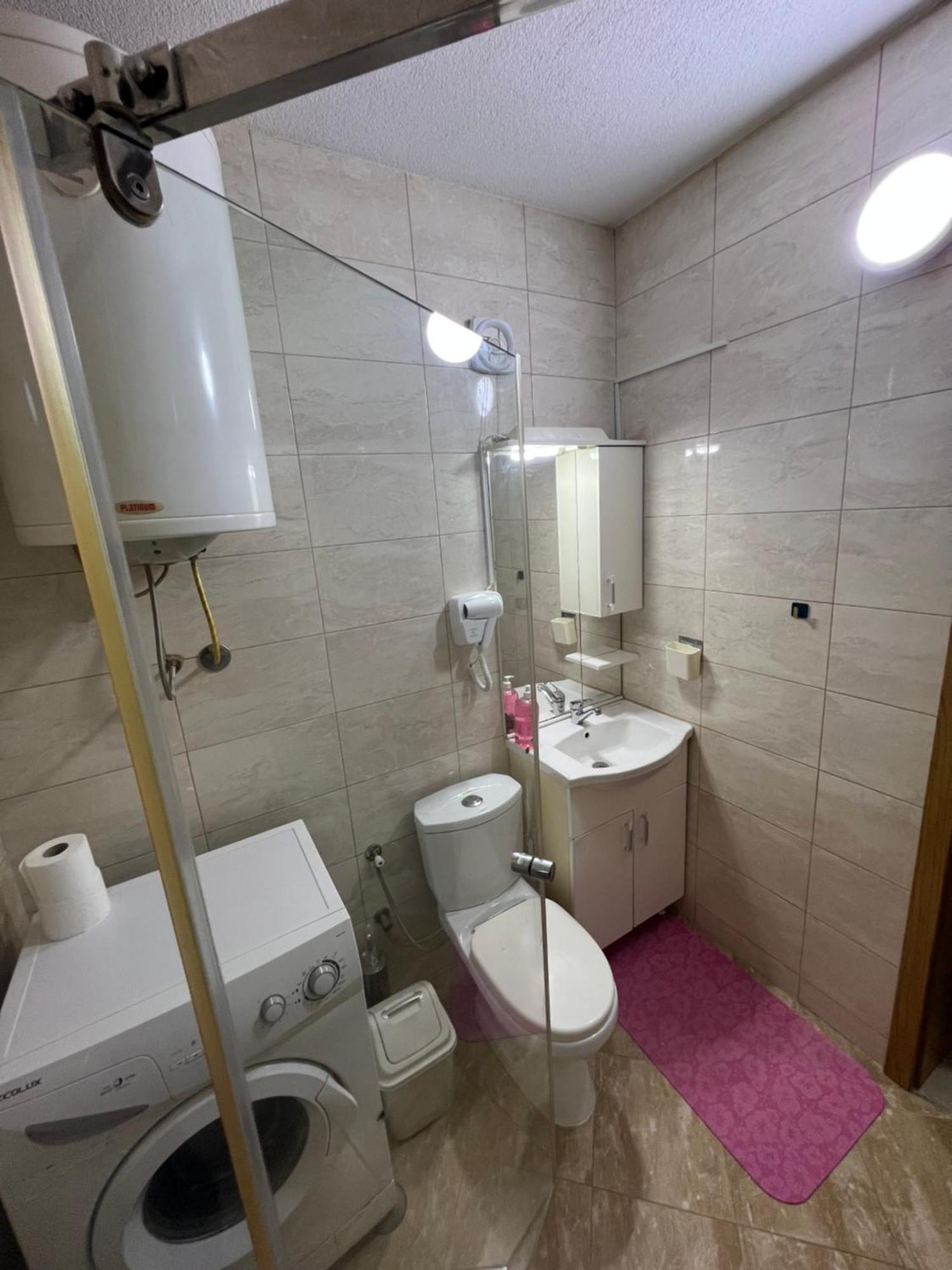 Prishtina Apartments Prishtinë Ngoại thất bức ảnh
