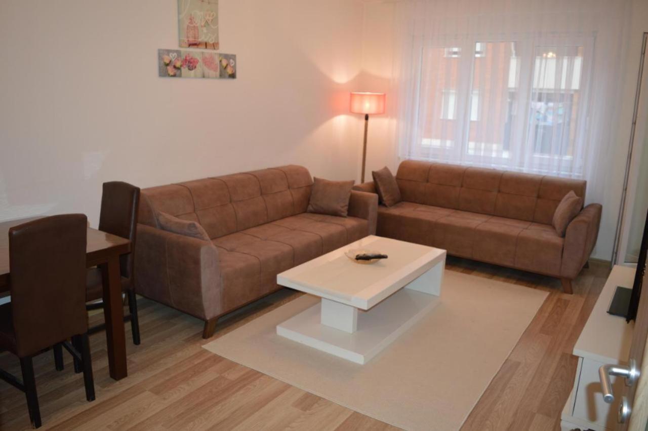 Prishtina Apartments Prishtinë Ngoại thất bức ảnh